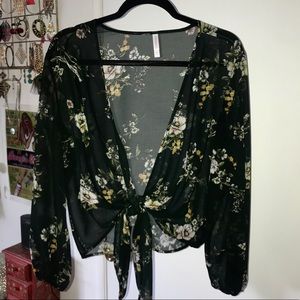 Xhilaration Cropped Boho Floral Kimono
